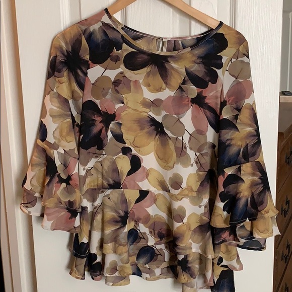 Tops - Floral Blouse